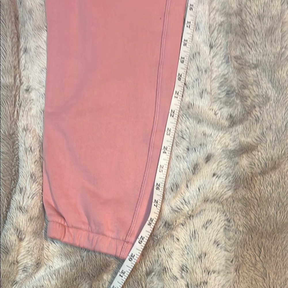 Pleasures Dusty Rose Jogger Sweatpants with Tapered Cuffs - Picture 5 of 10